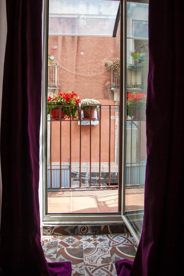 La Casetta In Centro By Sicily In Home Katanya Dış mekan fotoğraf